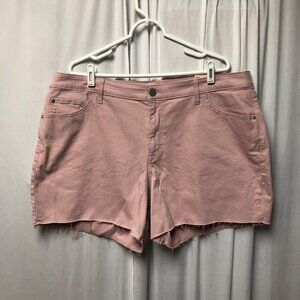 Evri Mid Rise Frayed Hem Denim Shorts Womens Size 20W Pink NEW